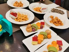 -上海虹桥西郊假日酒店