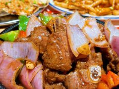 -威记烧嘢·南宁烧烤·超级生牛(绿地店)