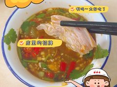 -墨脱石锅椰子鸡•香草鸭•东山羊(大东海店)