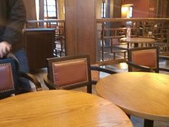 大堂-星巴克臻选(成都宽窄巷子店)