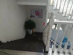 -痘博士昆明·国际祛痘领跑品牌