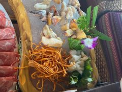 -滇釜火锅·能喝汤的火锅(车公庄店)