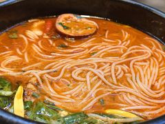 -银米·云南传统过桥米线(双廊黑金冠店)