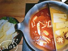 -湊湊火锅·茶憩(上海合生汇店)