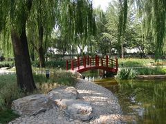 -玲珑塔公园