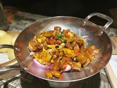干锅荷包蛋肥肠-绿茶餐厅(财富购物中心店)