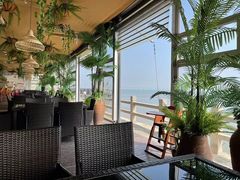-鹰龙海畔度假酒店(咸祥店)