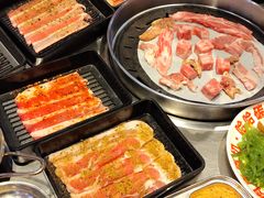 -哈哈碳都·牛肋条无限自助烤肉(台江万达店)