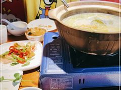 -捞围鲜·港式打边炉(海阳路店)
