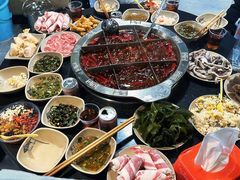 -洞亭火锅(防空洞总店)
