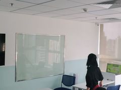 -新航道雅思托福·留学·考研培训(人民广场校区)