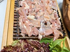-红鼎豆捞·非遗鲍皇汤火锅(宝丰路店)