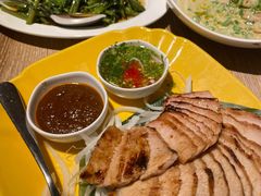 炭烧松阪猪-瓦城泰国料理(芮欧百货店)