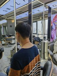 -藤野造型烫发染发