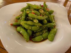 -爱啤精酿·民谣酒馆(滨江店)