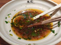 -湘人龙记老长沙米粉(鸟巢店)