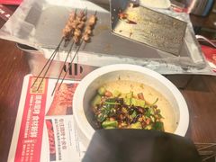 -三个大叔烤羊肉串·炭炉砂锅菜(西三旗店)