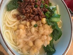 -渝信川菜 · 川味家常菜(财富购物中心店)