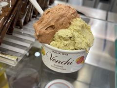 -VENCHI 闻绮(北京国贸商城店)