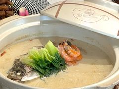 -火福·天湖阁大闸蟹博物馆主题餐厅(浅水湾店)