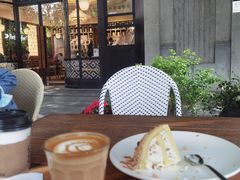-Peet's Coffee皮爷咖啡(新天地黑标店)