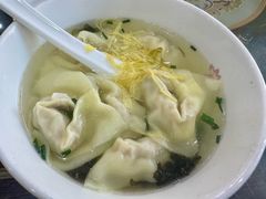 -笑来喜馄饨小笼工坊(通扬路店)