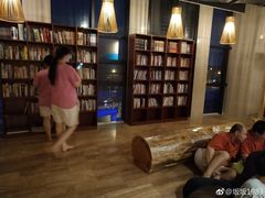 -蓝鲸湾汤泉(包河店)