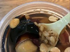 -八婆婆烧仙草(中山路店)