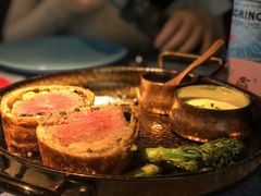 -弦月窗LUNETTE BY AMANDA(复兴路店)