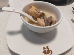 -煲王粤菜餐厅(中侨中心店)