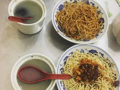 -高师傅特色米粉汤包(建设路店)