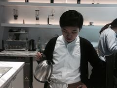 -UNI UNI(环亚凯瑟琳店)