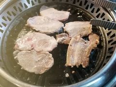釜御山烤肉-釜御山海鲜烤肉火锅自助(新城市中心店)