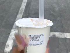 鲜芋青稞醇牛奶-CoCo都可(北新桥店)