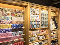 -猫的天空之城概念书店(苏州诚品店)
