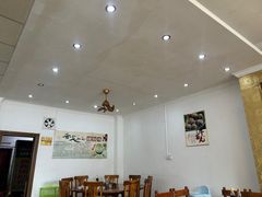 -15年老字号鑫鑫猪肚鸡·椰子鸡海南火锅(兴隆华侨农场店)