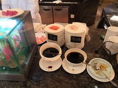 自助调料区-皇朝万鑫自助餐厅