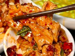 -万重锦·人文川菜馆(骡马市店)