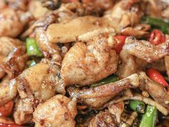 -鸿顺老铁锅美蛙鱼府(解放碑店)