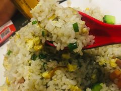 -龙虾风暴(松江店)