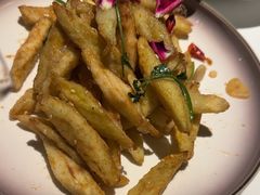 -八府香鸭·啫啫煲(华山路店)