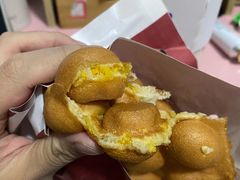 咸蛋黄鸡蛋仔-兰芳园丝袜奶茶