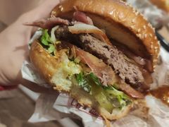 -The Habit Burger Grill 哈比特汉堡(爱琴海店)