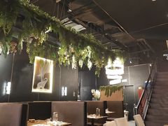 -宇安泰料(龙湖天街黑金店)