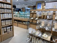 -MUJI无印良品(万达天鹅湖店)