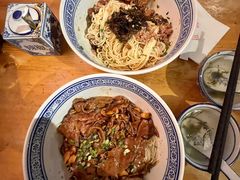 -沪西老弄堂面馆(定西路店)