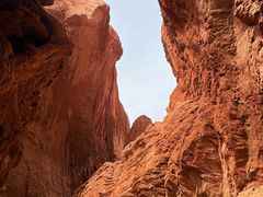 -天山神秘大峡谷