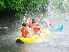 -安吉龙王山峡谷漂流