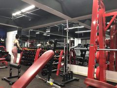 -坚果健身24小时工作室(定西路店)