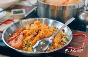 Thai Seafood Pineapple Fried Rice